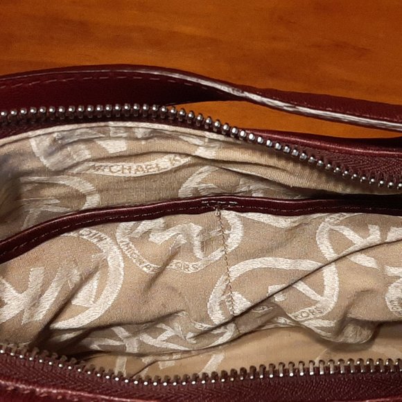 Michael Kors Brown Leather Shoulder Strap Bag - like new - Picture 5 of 5